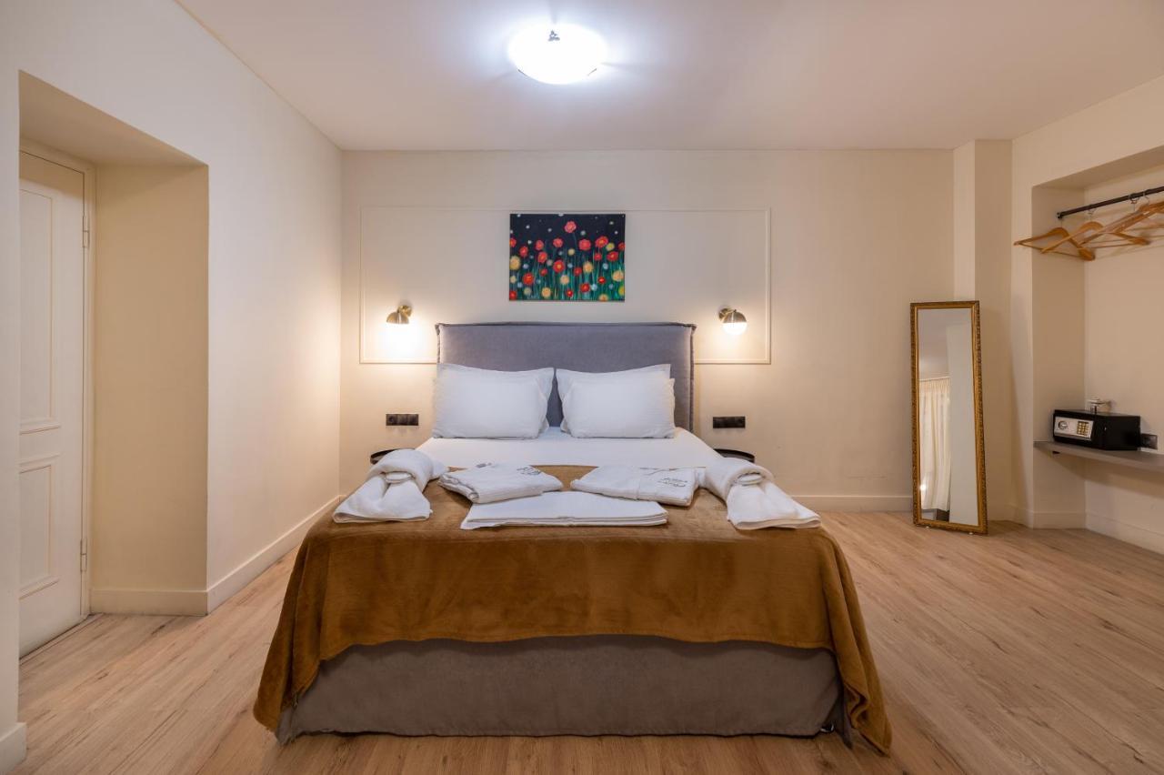 Plaka Arch Suites Афіни Екстер'єр фото